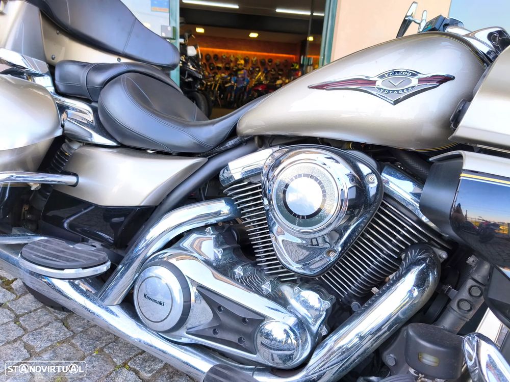 Kawasaki VN 1700 VOYAGER - 8