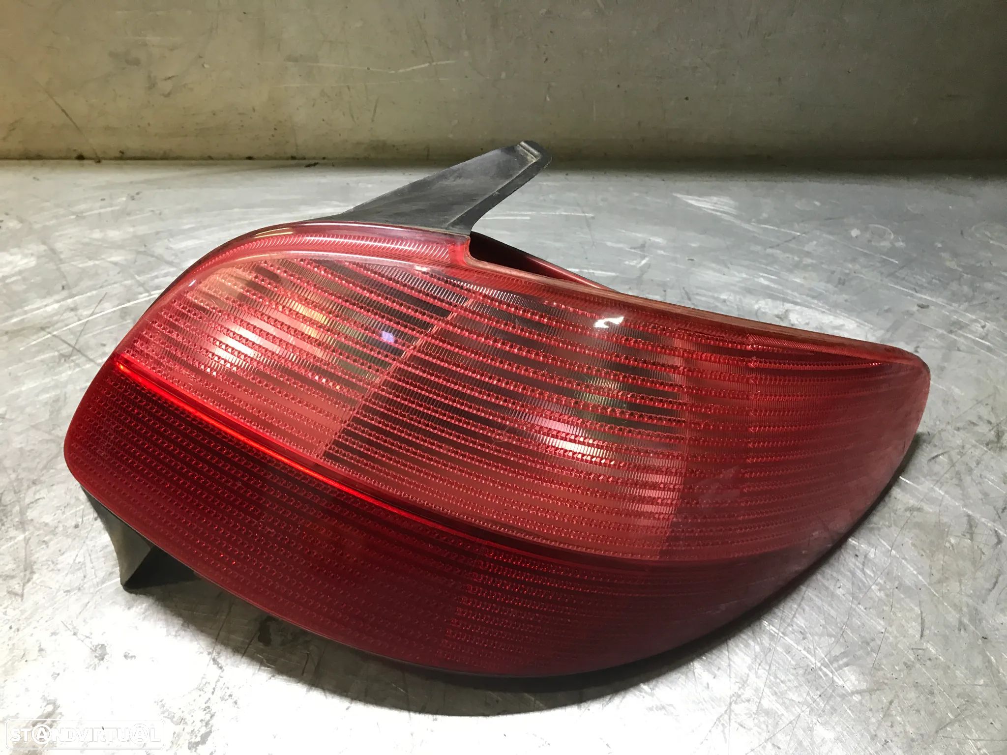 FAROLIM COM PLACA / SUPORTE LAMPADAS PEUGEOT 206 - ESQUERDO / DIREITO - 1