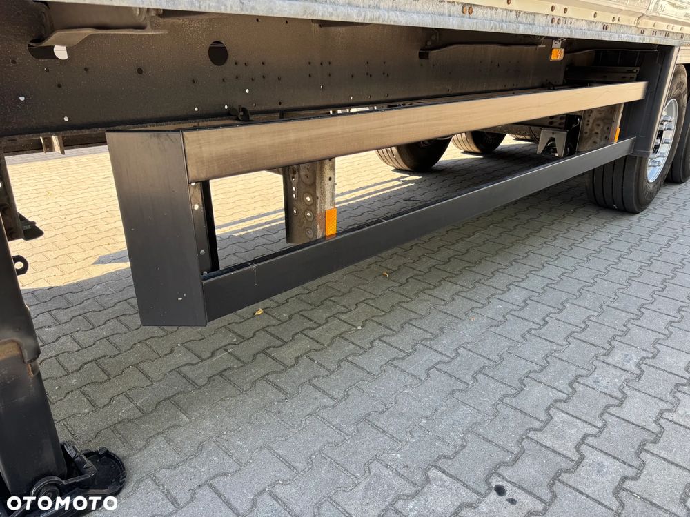 Schmitz Cargobull Izoterma , Doppelstock, oś podnoszona, 332.000 km!! - 24