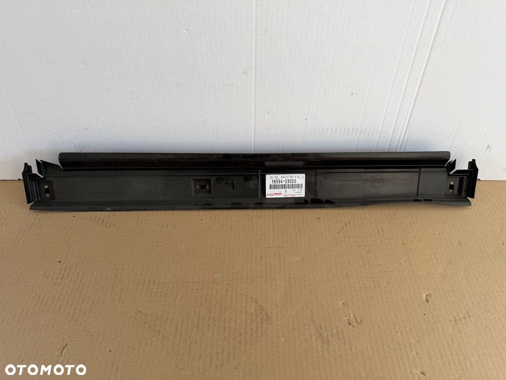 KIEROWNICA WLOT POWIETRZA GÓRNA GÓRNY LEXUS NX 21- RAV4 V 18- 16594-25020 - 1