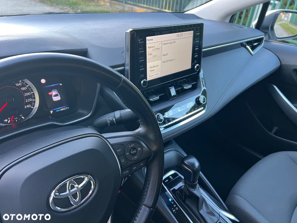 Toyota Corolla - 21