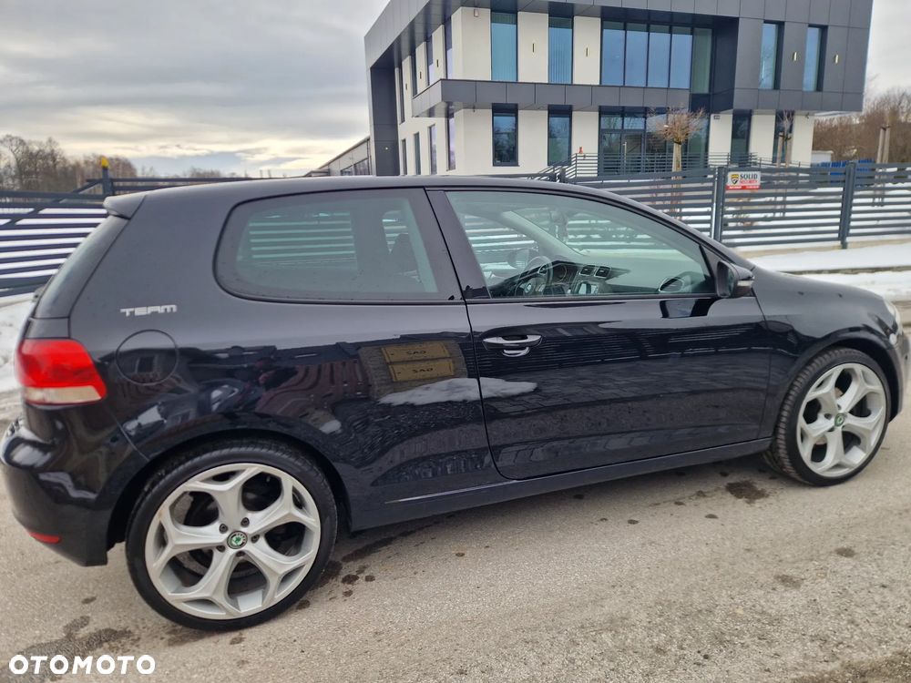 Volkswagen Golf 1.6 TDI BlueMot Trendline DSG - 9