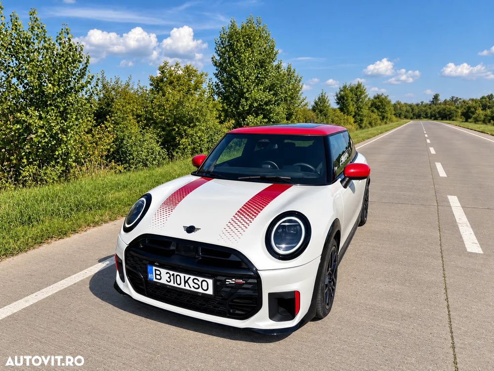 Mini John Cooper Works AT - 1