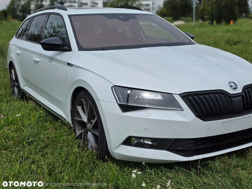 Skoda Superb 2.0 TDI Sportline DSG - 2