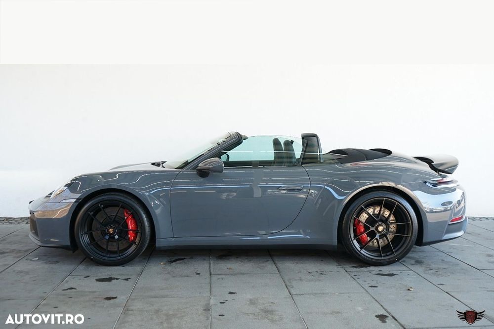 Porsche 911 Carrera GTS T-Hybrid - 28