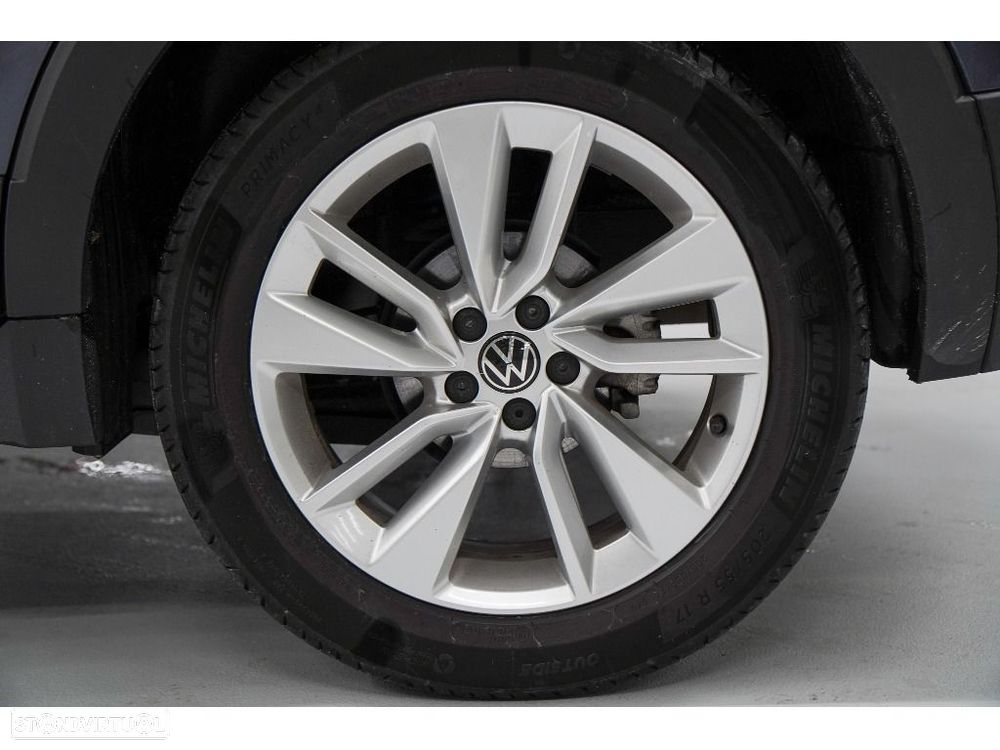VW T-Cross 1.0 TSI Urban DSG - 21
