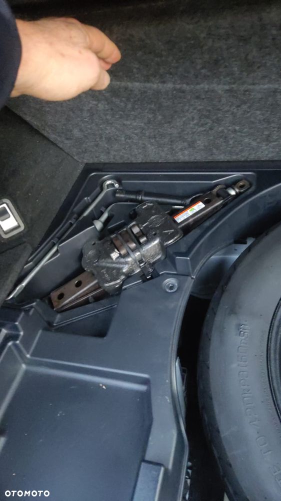 Lexus NX 300h Comfort AWD - 7