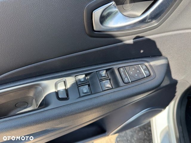 Renault Captur - 11