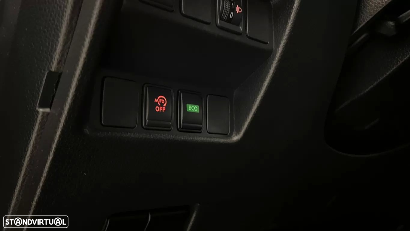 Nissan Qashqai 1.5 dCi N-Connecta DCT - 36