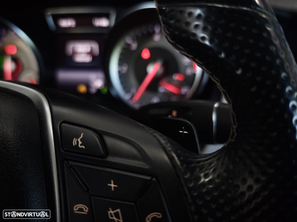 Mercedes-Benz GLA 200 (CDI) d 7G-DCT Urban - 54