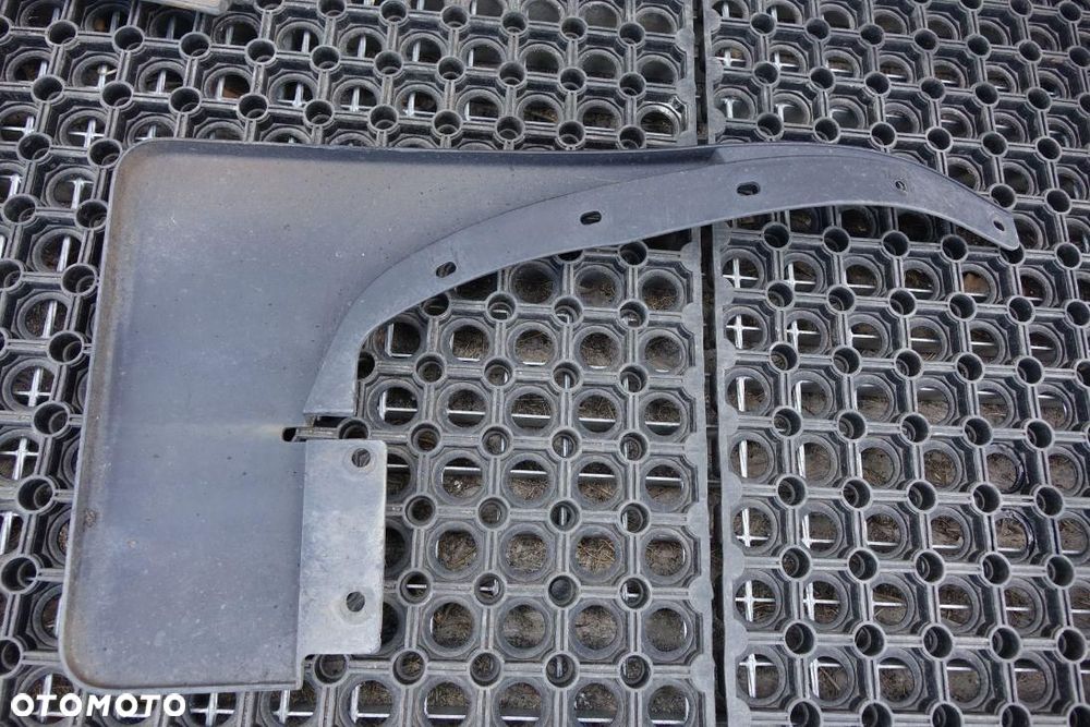 CHLAPACZ CHLAPACZE KPL 4SZT FORD RANGER 2015 EB3B-28499-C - 2