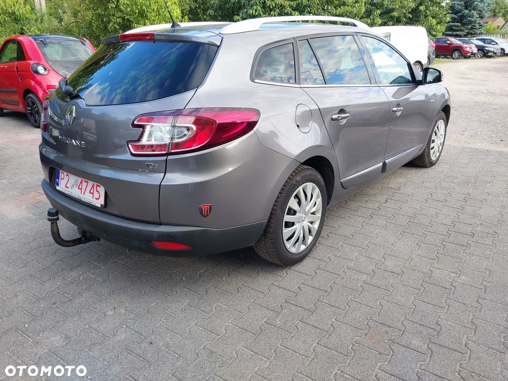Renault Megane ENERGY TCe 130 Start & Stop Bose Edition - 9