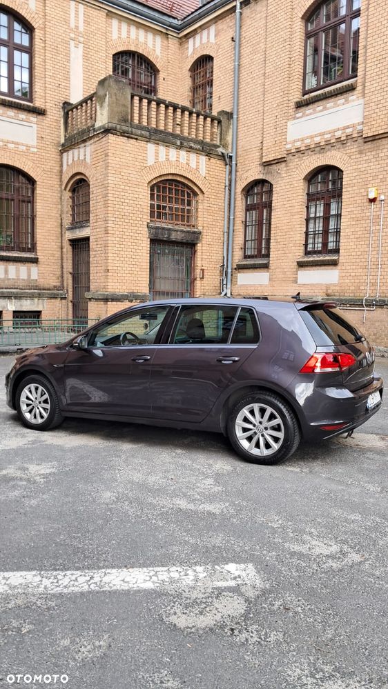 Volkswagen Golf - 4