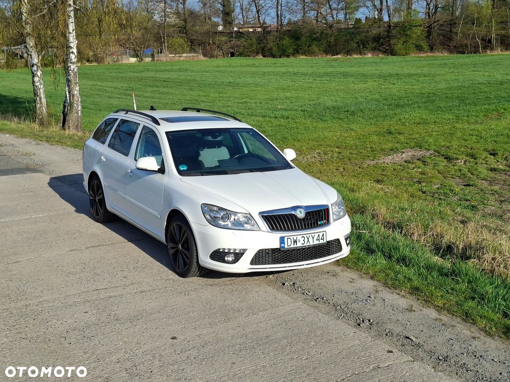 Skoda Octavia 2.0 TDI RS DSG - 14