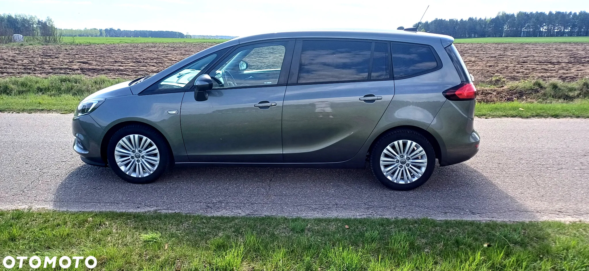 Opel Zafira - 8