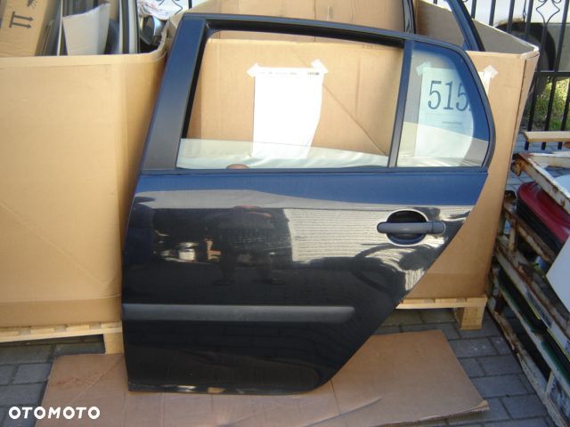 VW GOLF V DRZWI LC9X TYŁ LEWE IDEALNE POD KOLOR - 1