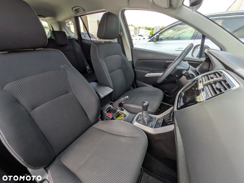 Suzuki SX4 - 29