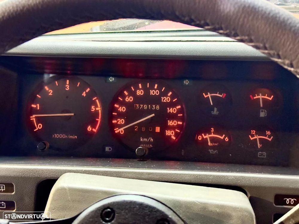 Nissan Patrol 2.8 Turbo LX - 25