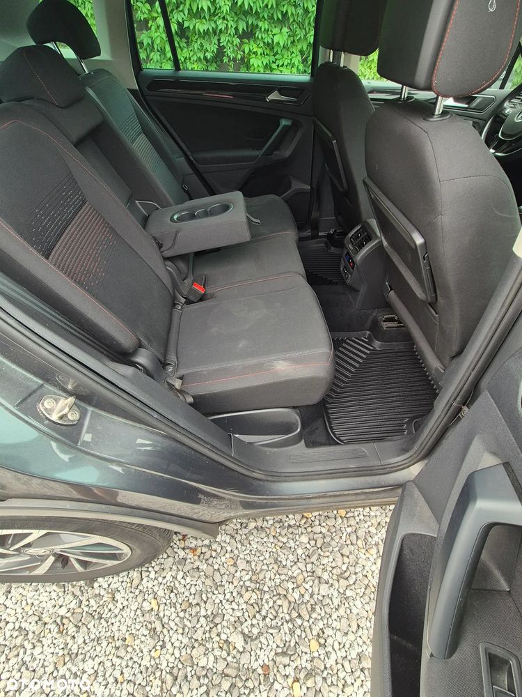 Volkswagen Tiguan - 14