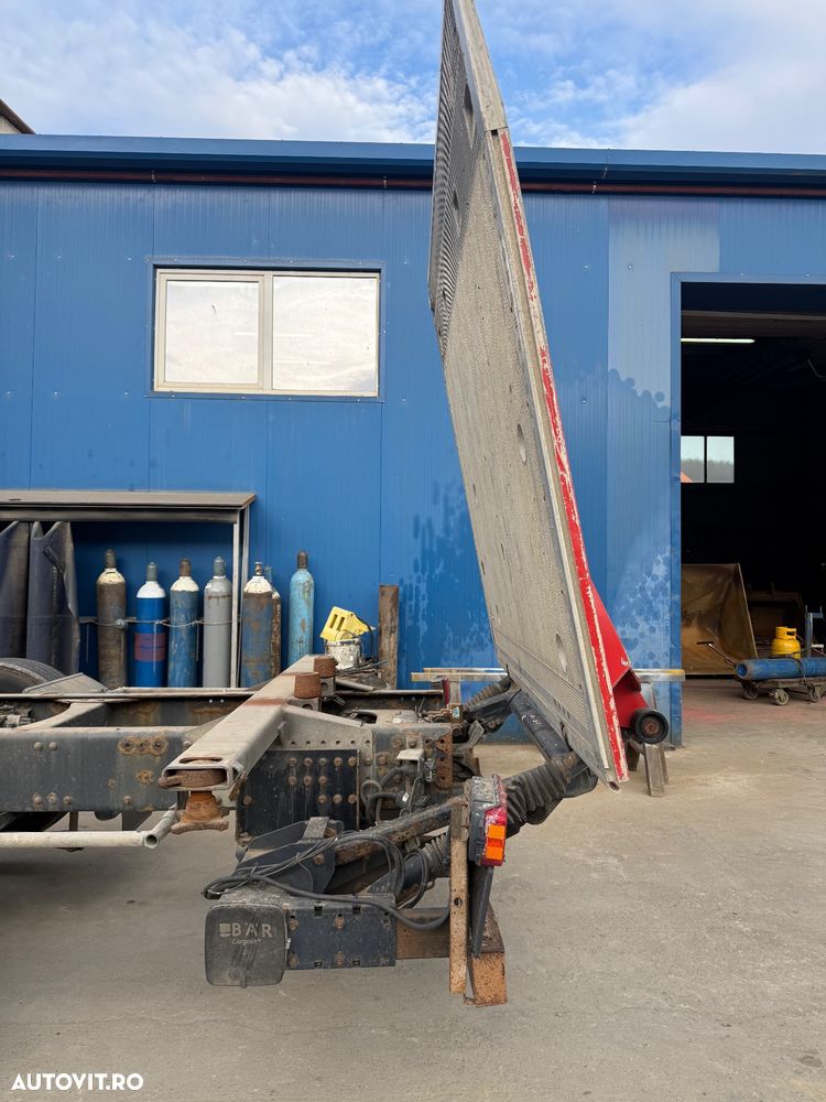 Lift Hidraulic 2000kg BAR Cargolift - 2011 - 2