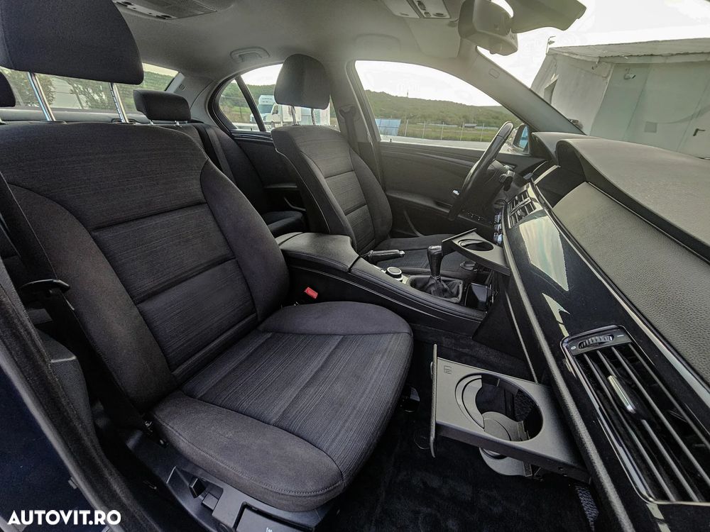 BMW Seria 5 520d - 14