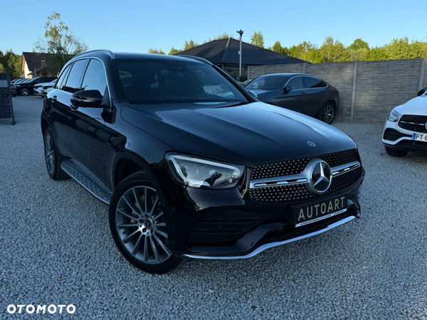 Mercedes-Benz GLC 300 e 4Matic 9G-TRONIC AMG Line
