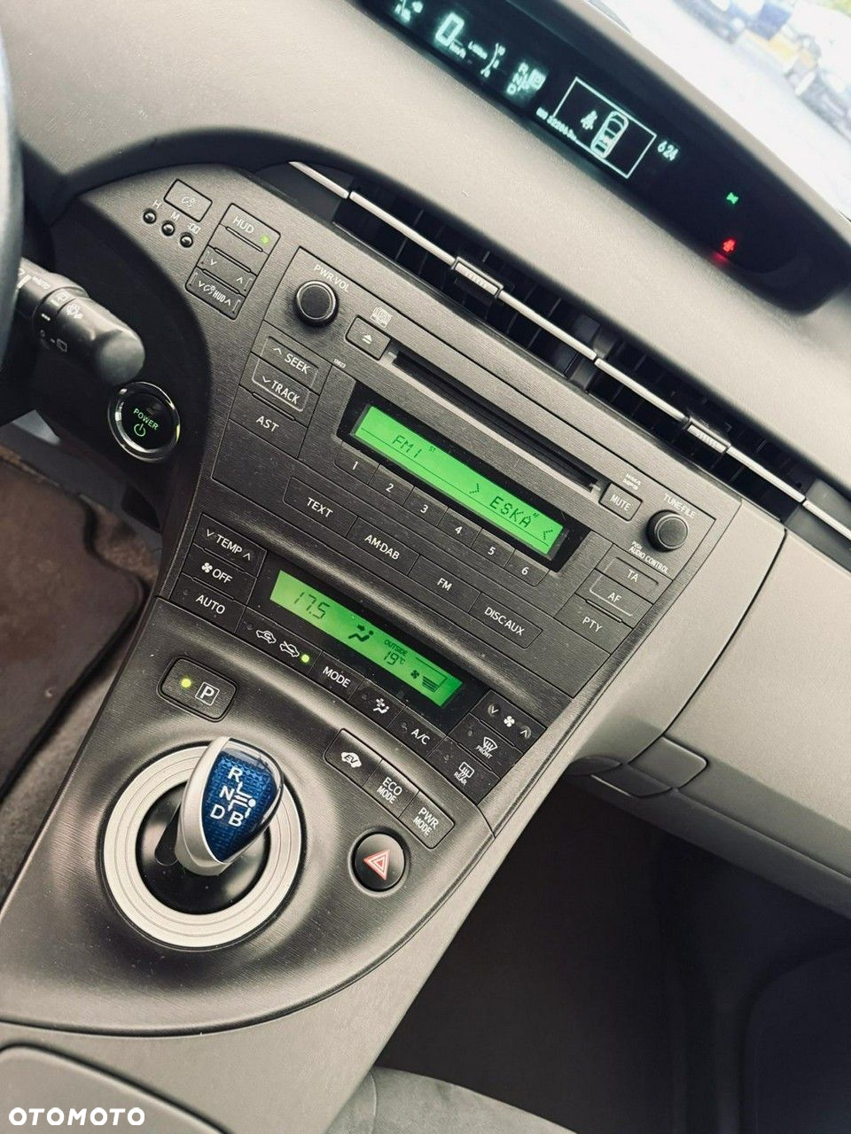 Toyota Prius - 27