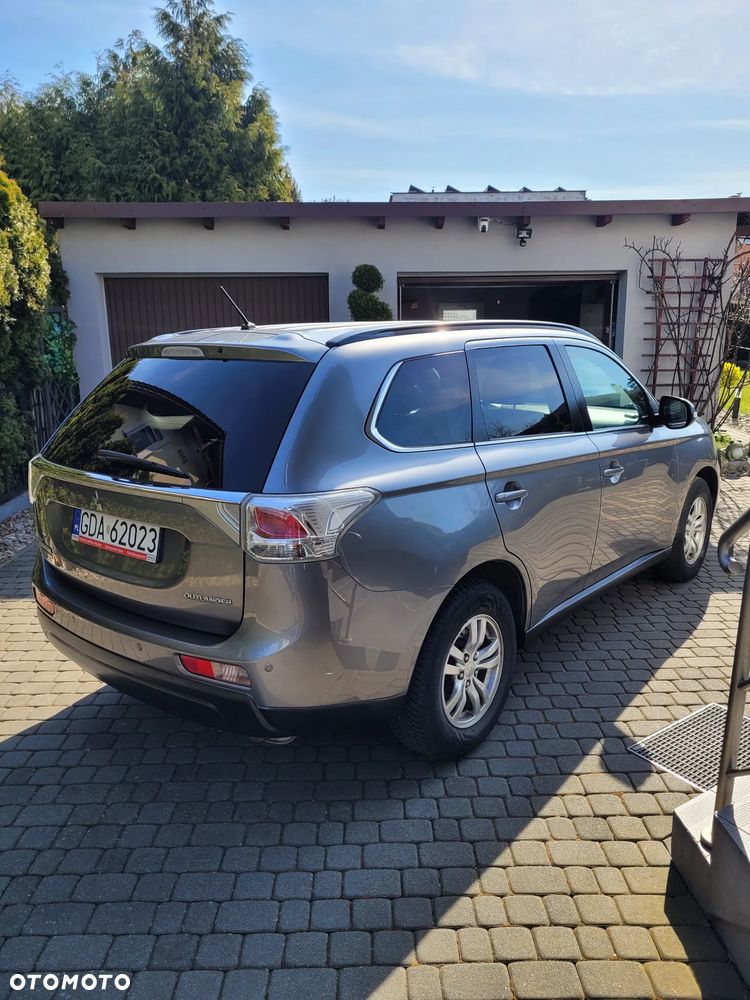 Mitsubishi Outlander 2.0 Intense 2WD - 7