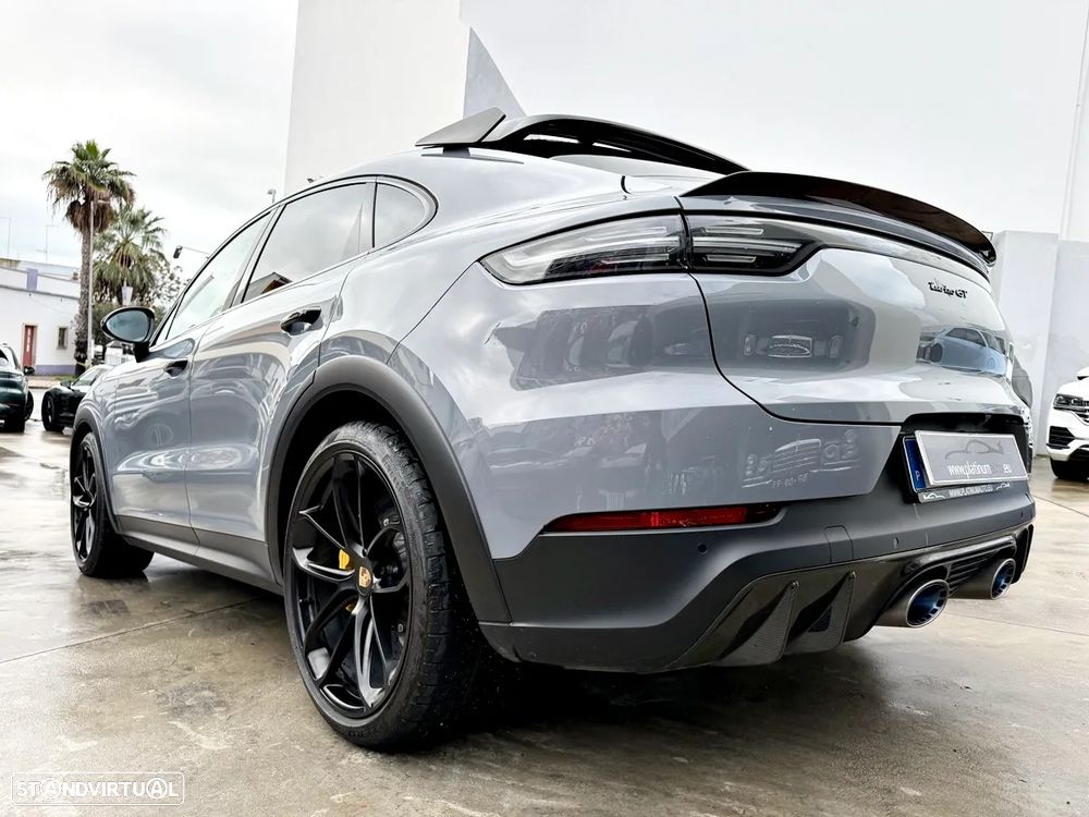 Porsche Cayenne Coupé Turbo - 54