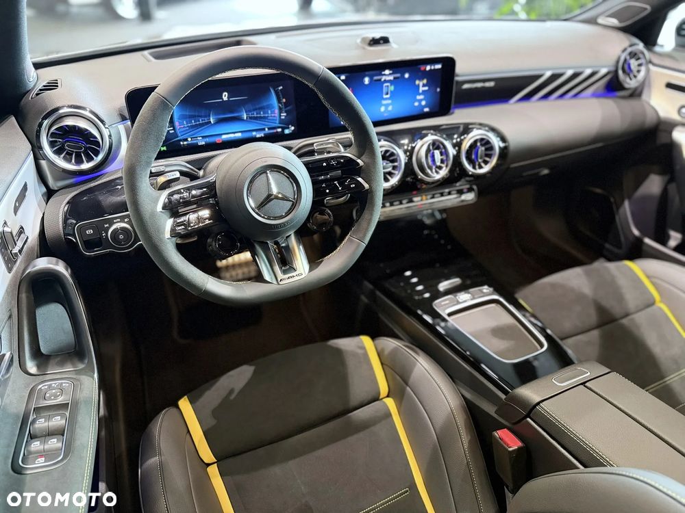 Mercedes-Benz Klasa A 45 S AMG 4-Matic 8G-DCT - 12