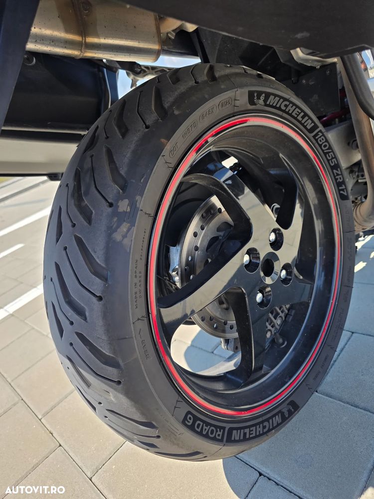 Honda VFR 800F V-Tec - 8