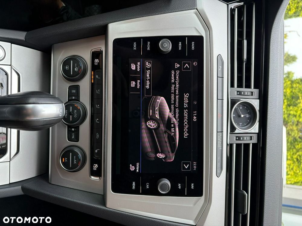 Volkswagen Passat - 26