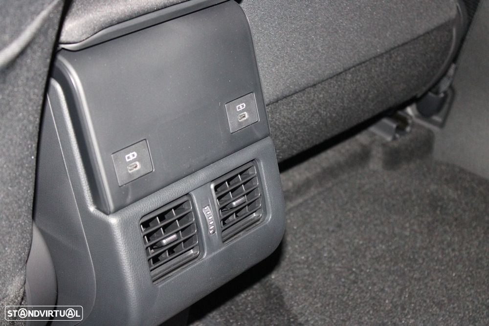 Toyota bZ4X 71,4 kWh Exclusive - 38