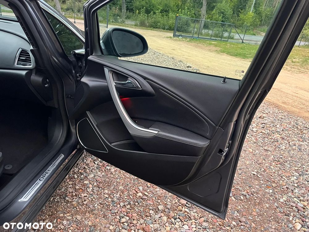 Opel Astra 2.0 CDTI DPF Cosmo - 20