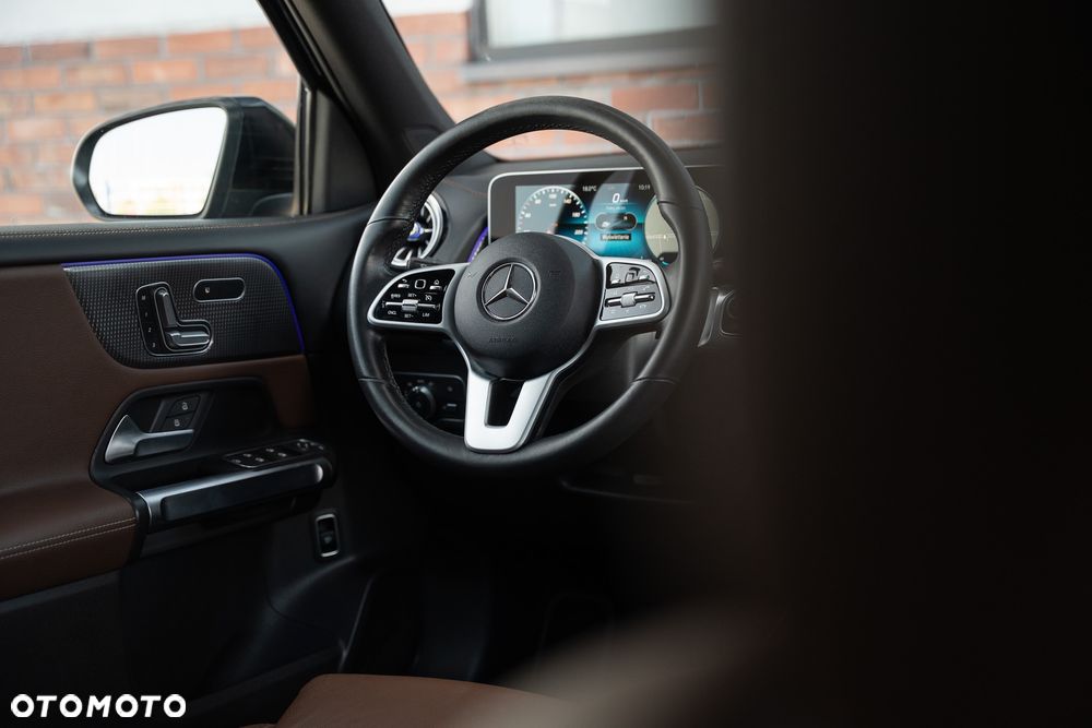 Mercedes-Benz GLB 200 d 8G-DCT AMG Line - 27