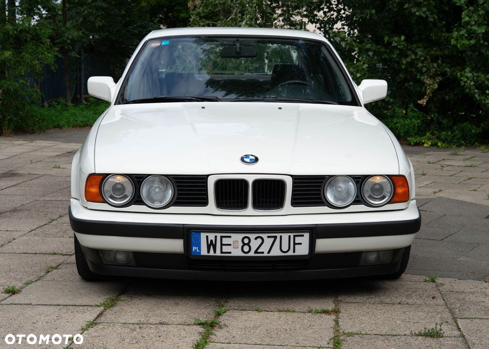 BMW Seria 5 520i - 2