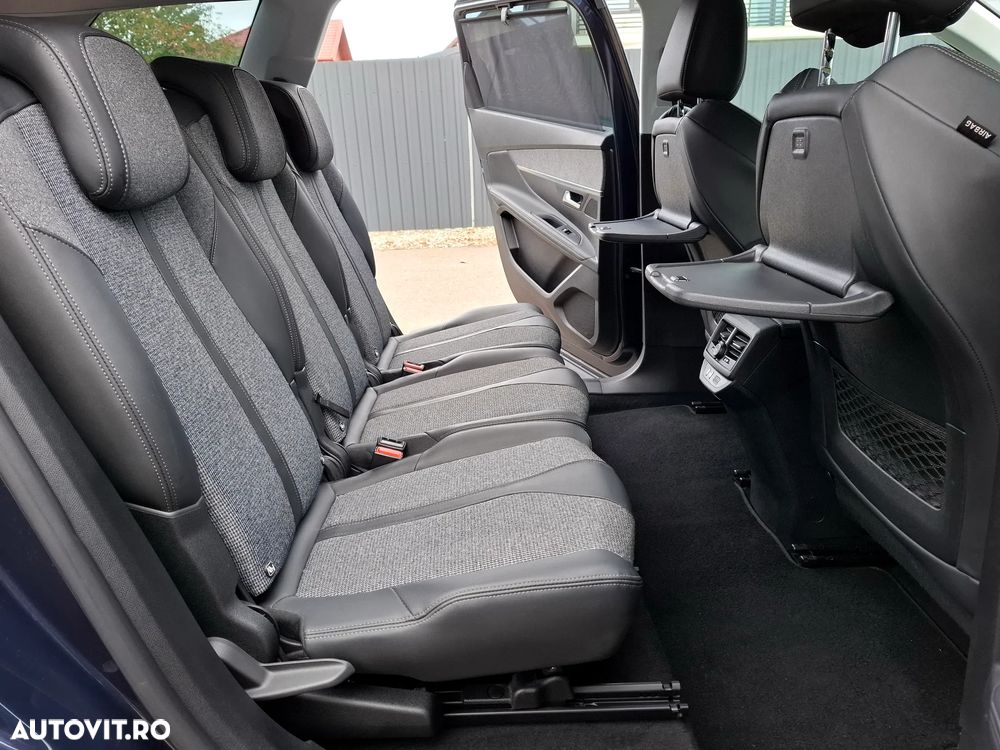 Peugeot 5008 - 6