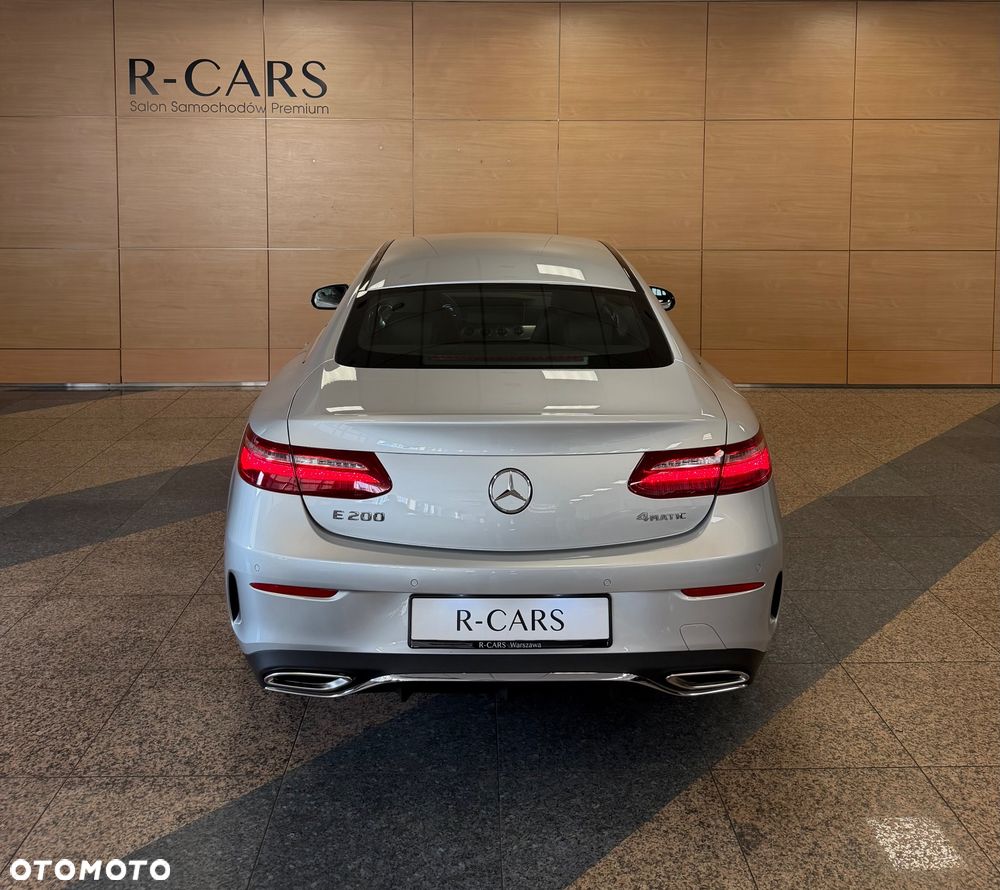 Mercedes-Benz Klasa E 200 4-Matic 9G-TRONIC - 5