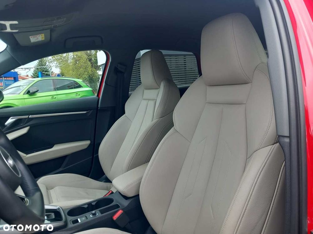 Audi A3 Sportback - 11