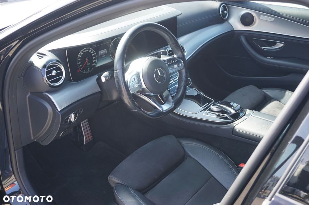 Mercedes-Benz Klasa E - 13