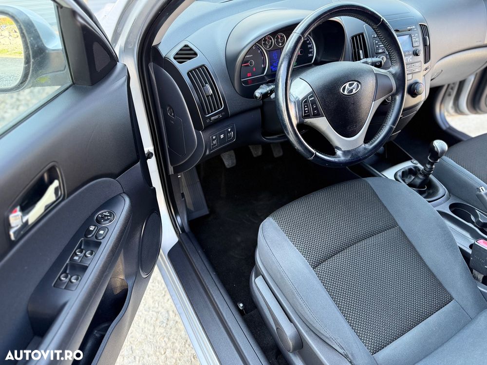 Hyundai i30 1.4 Comfort - 10