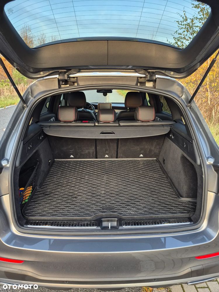 Mercedes-Benz GLC AMG 43 4-Matic - 18