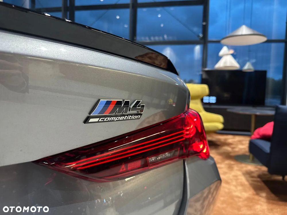 BMW M4 - 12