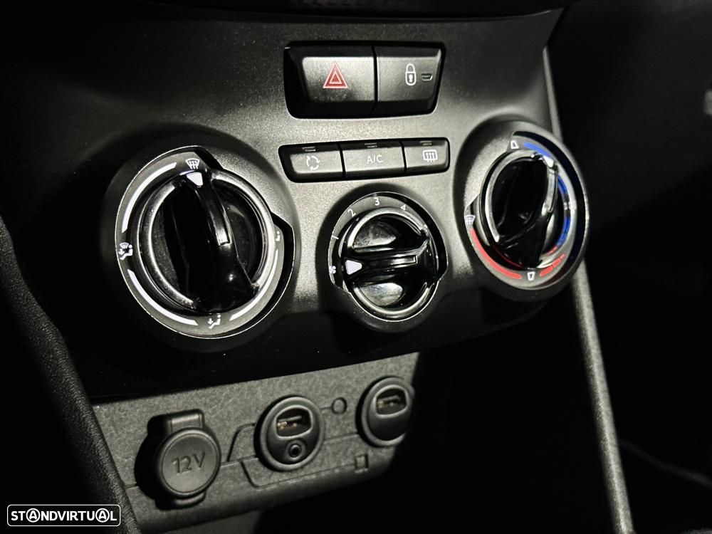 Peugeot 2008 1.6 e-HDi Allure 2-Tronic - 48