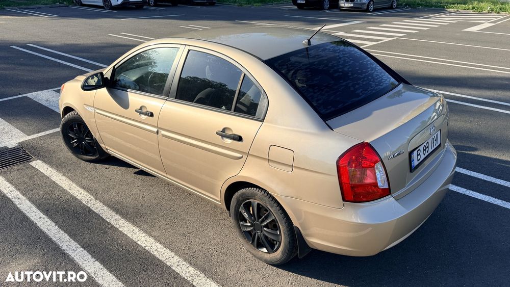 Hyundai Accent MC 1.4 DOHC GL STD - 7