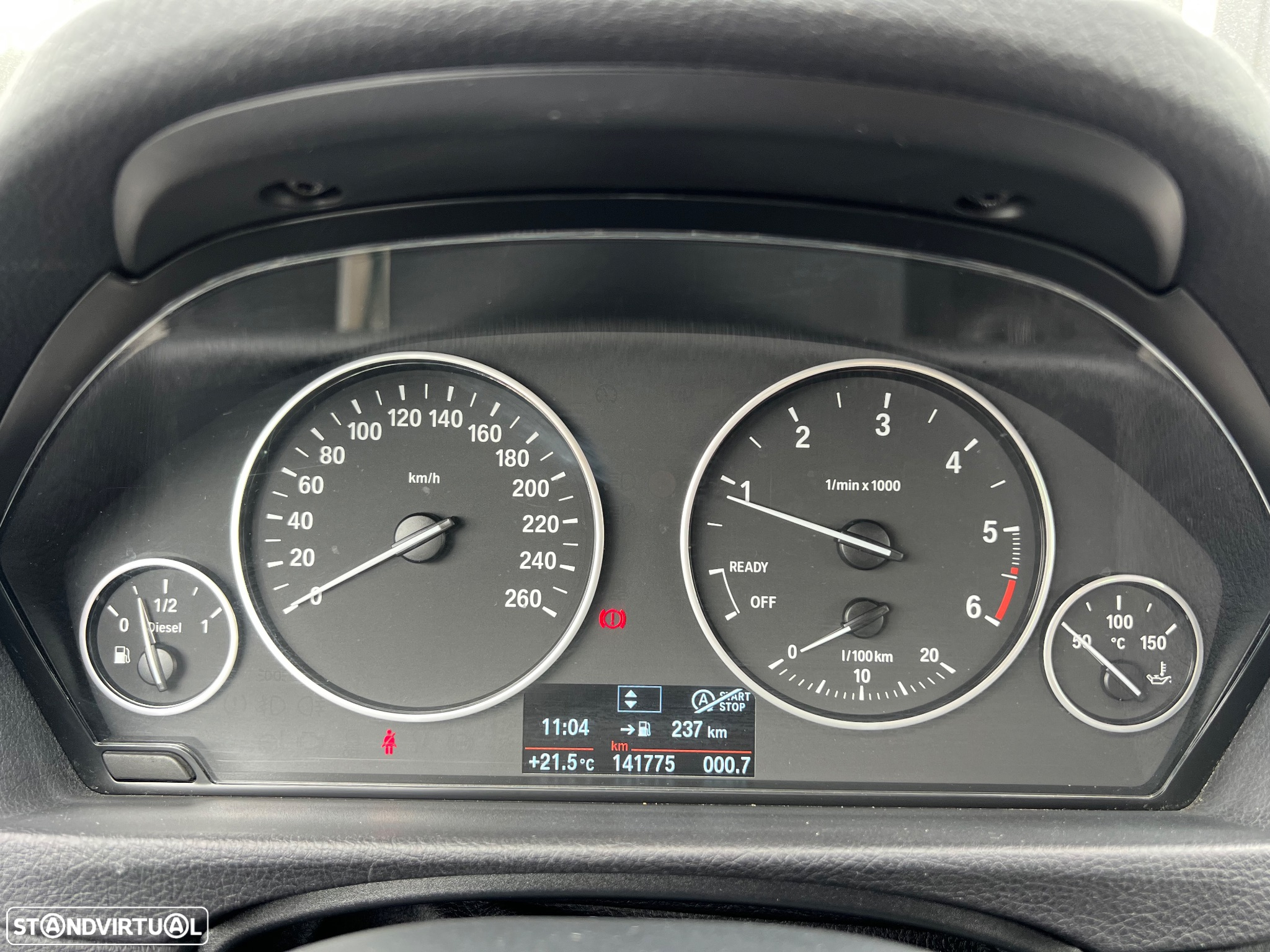 BMW 318 d Touring Advantage - 12