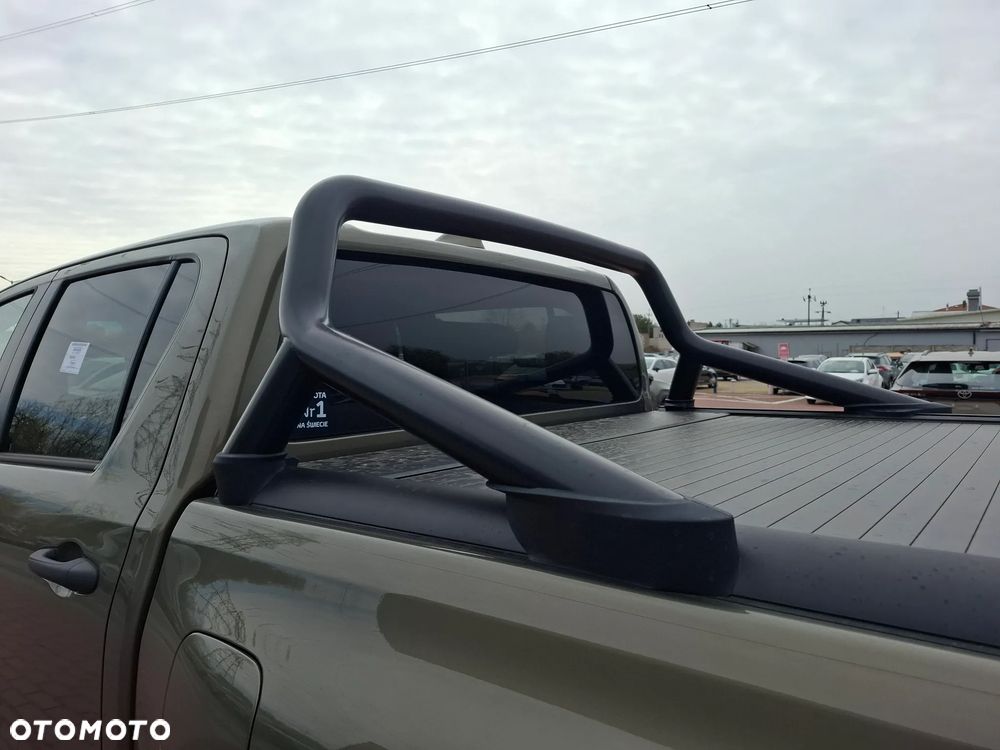 Toyota Hilux 2.8 D-4D Double Cab Invincible 4x4 - 4