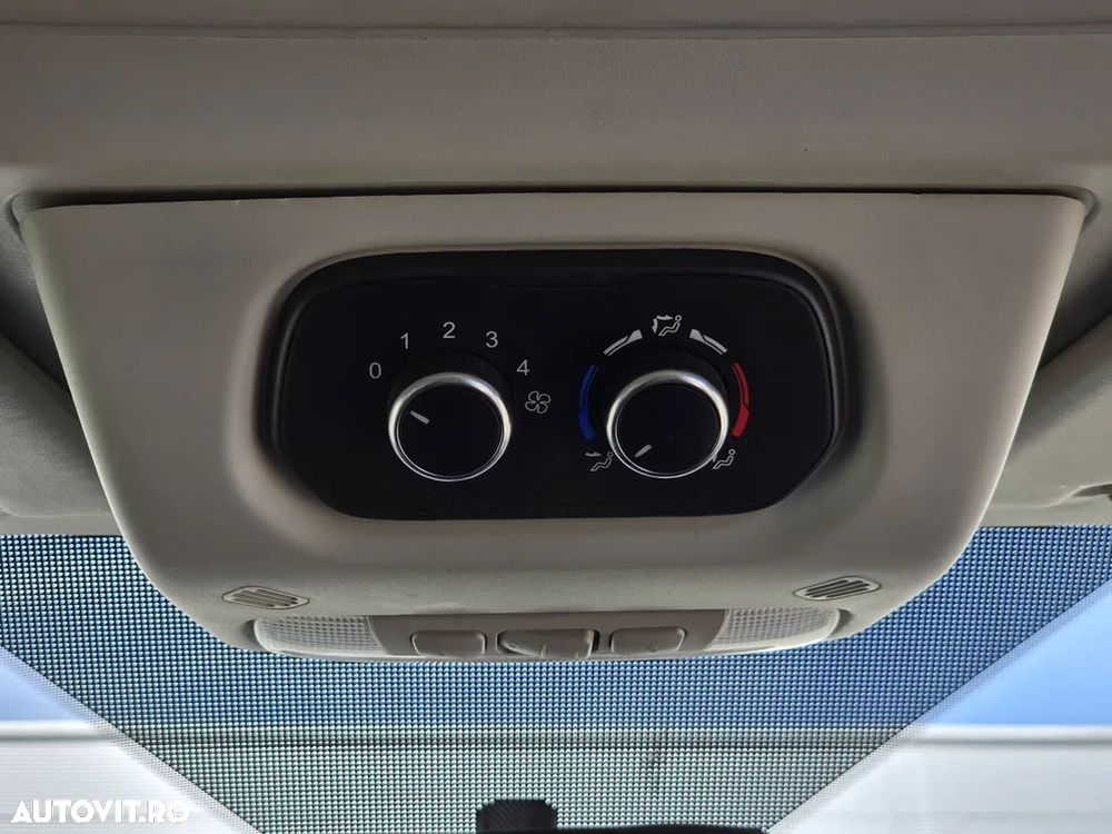 Ford Transit - 9