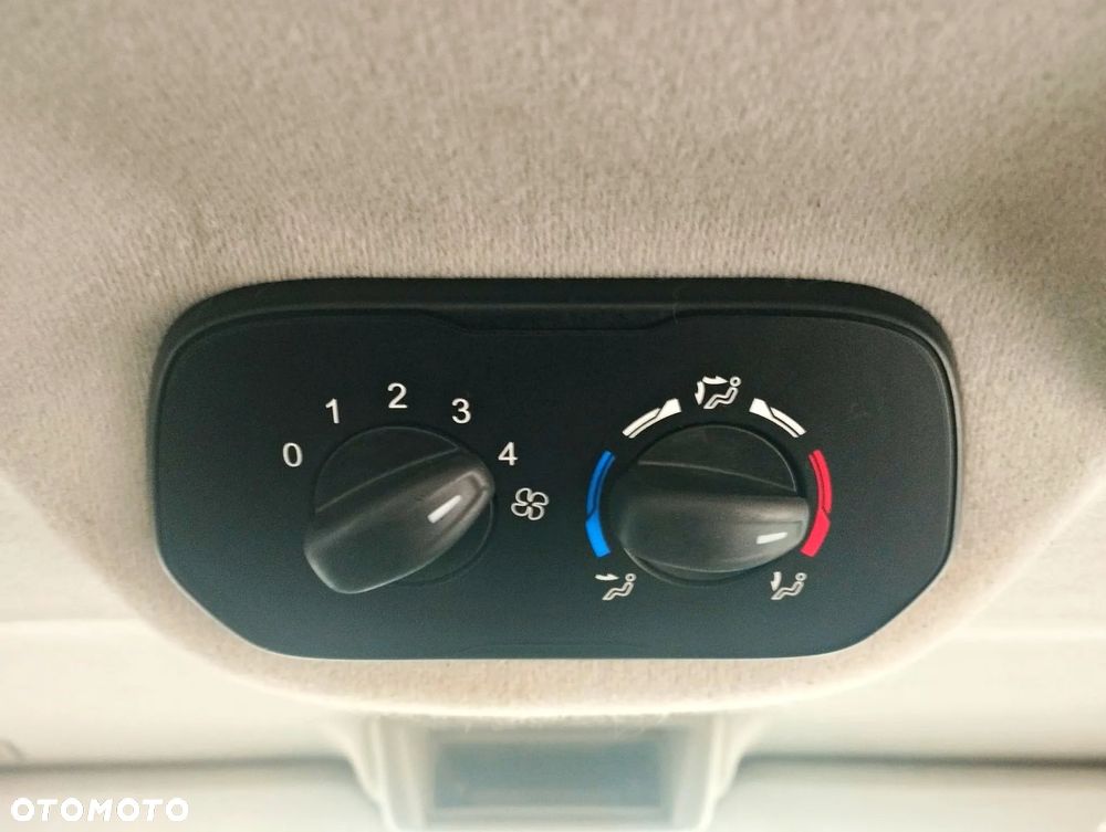 Ford Transit Custom Kombi 310 L2H1 Trend - 13