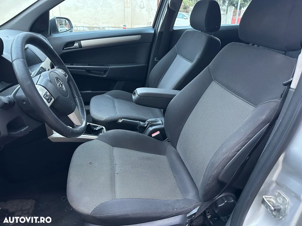 Opel Astra 1.6 Enjoy - 2